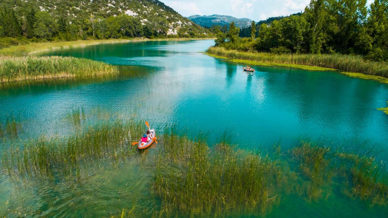 Barbir * Ploce (Dubrovnik-Neretva)
