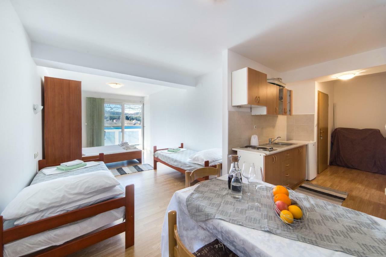 Barbir Apartment Ploce (Dubrovnik-Neretva)