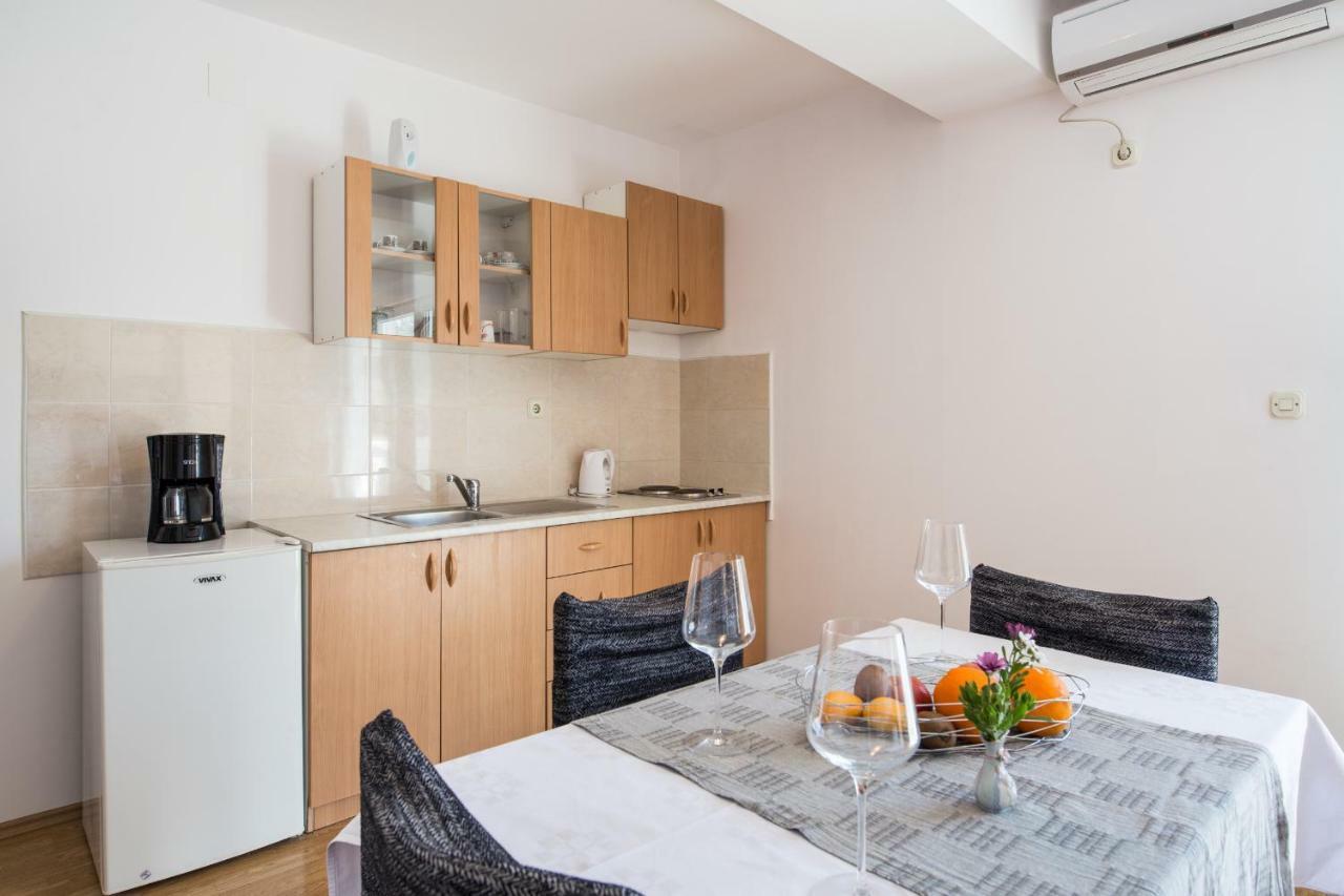 Apartment Barbir Ploce (Dubrovnik-Neretva)